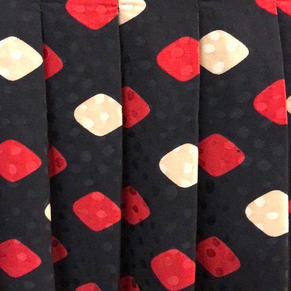 Silk skirt - Picture 2 of 5